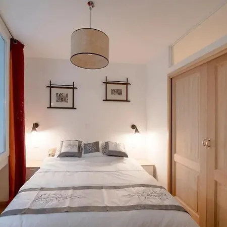 Modern Champ-de-mars Eiffel Tower Apartment *